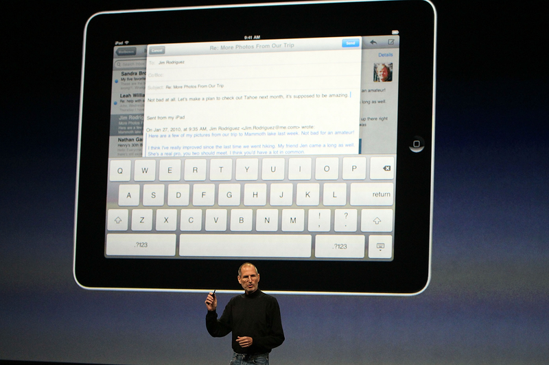 Illustration for article titled 5 años de iPad: así de mal se recibió y así ha cambiado la computación